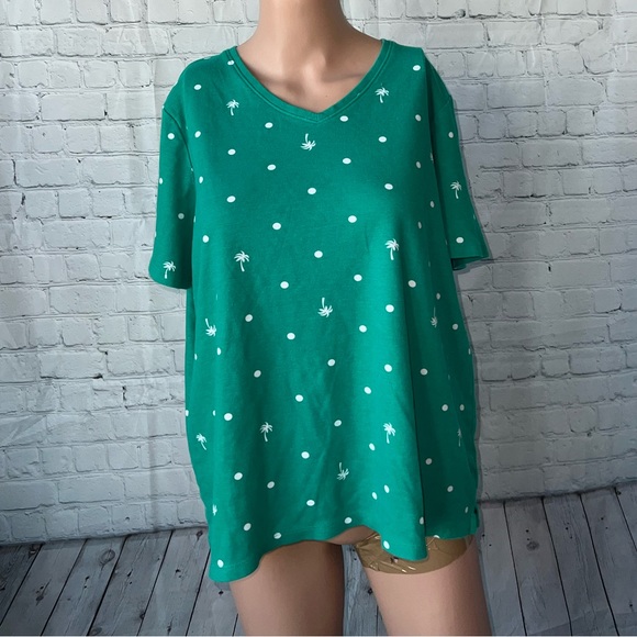 Kim Rogers Tops - Kim Rogers Perfectly Soft Dark Green & White Palm Tree shirt size XL